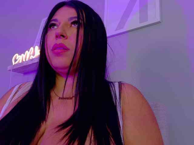 Kendalmiller Live Webcam on BongaCams