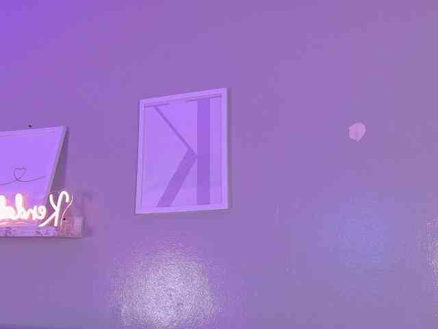 Kendalmiller webcam