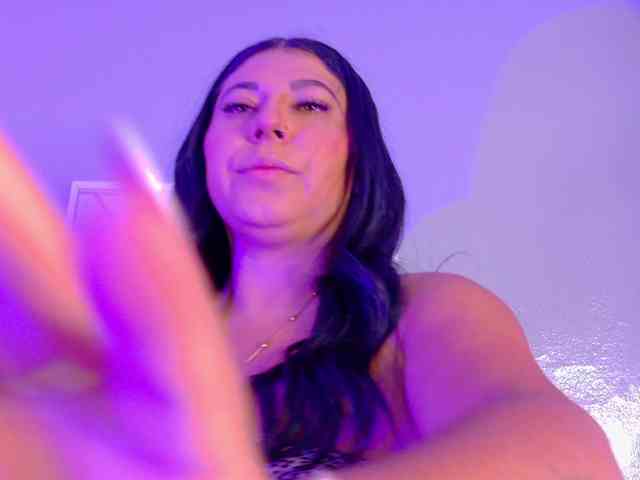 Kendalmiller webcam