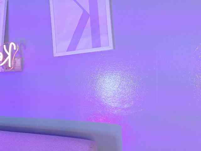 Kendalmiller webcam