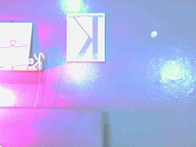 Kendalmiller webcam