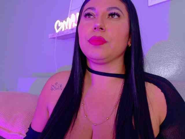 Kendalmiller Live Webcam on BongaCams