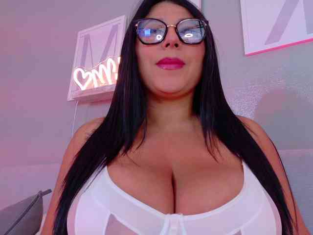 Kendalmiller webcam