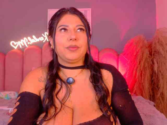 Kendalmiller's webcam live show