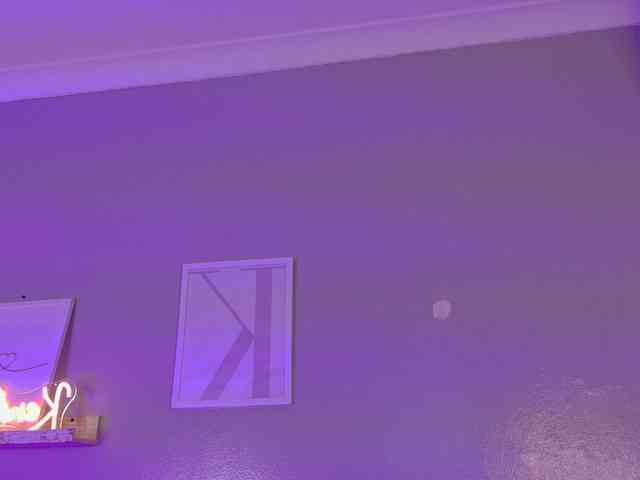 Kendalmiller webcam