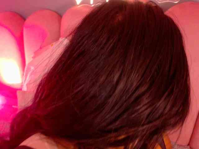 Kendalmiller webcam
