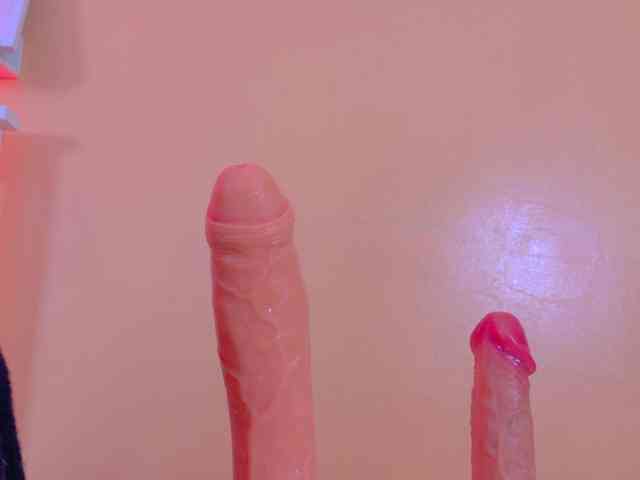 Kendalmiller webcam