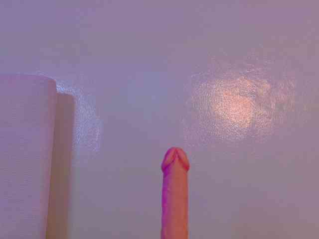Kendalmiller webcam
