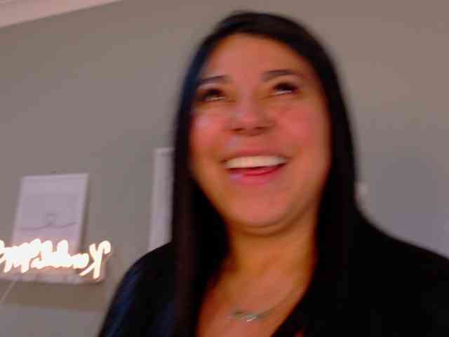 Kendalmiller webcam