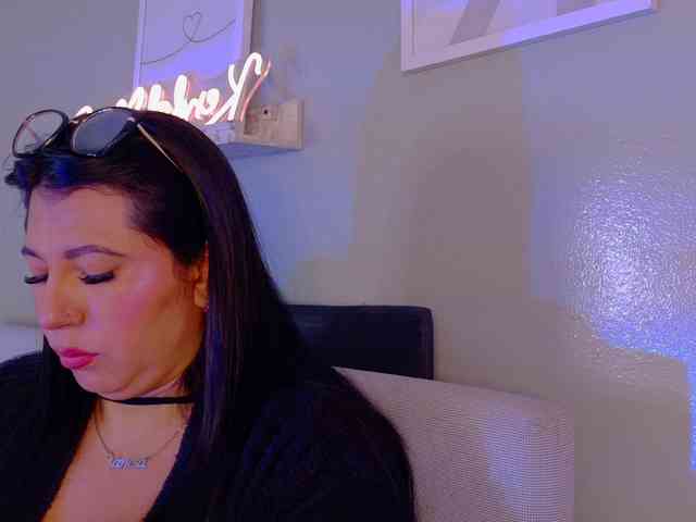 Kendalmiller webcam
