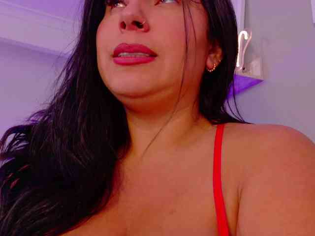 Kendalmiller webcam