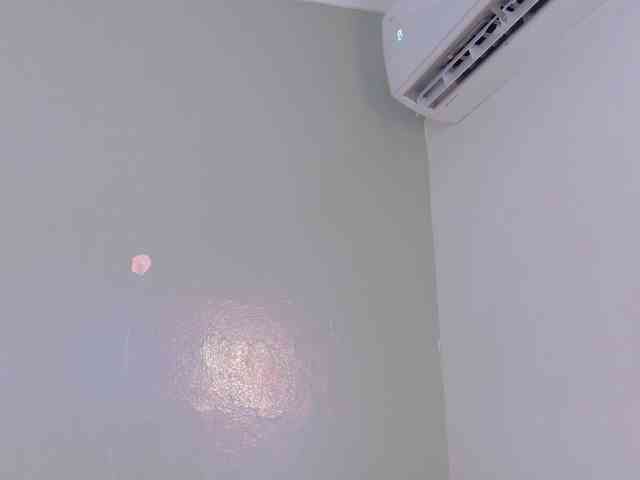 Kendalmiller webcam
