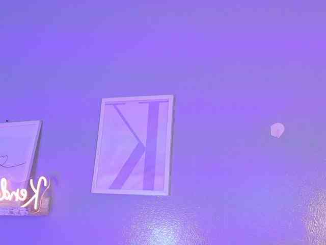 Kendalmiller webcam