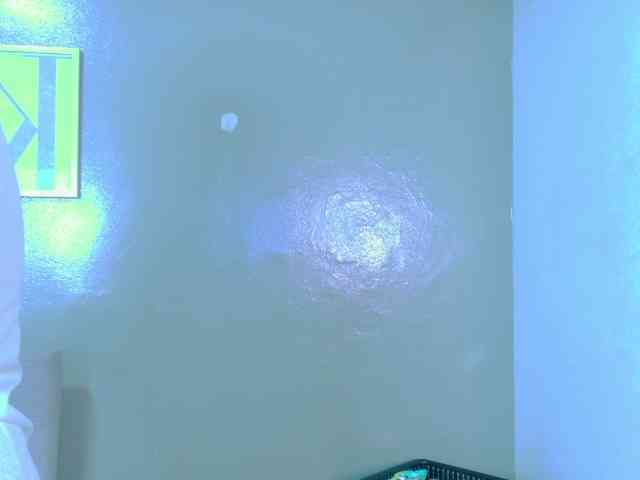Kendalmiller webcam