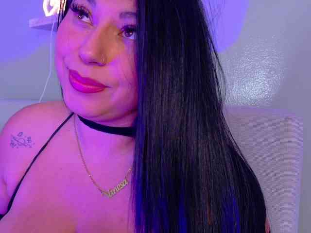 Kendalmiller webcam