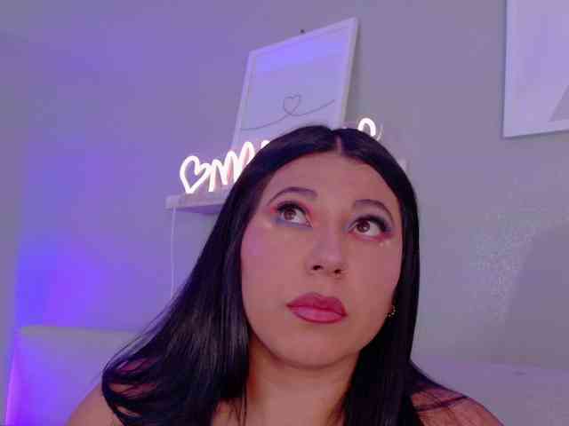 Kendalmiller webcam