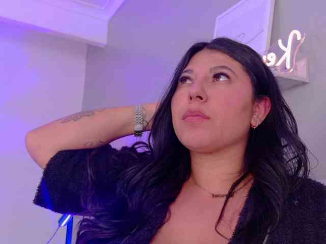 Kendalmiller webcam