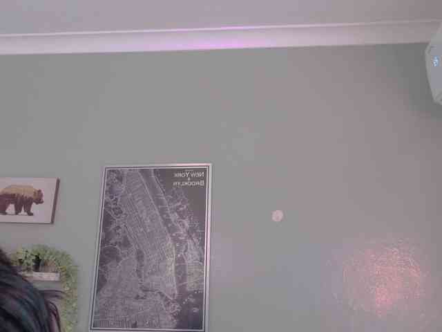 Kendalmiller webcam