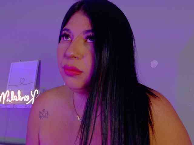 Kendalmiller webcam