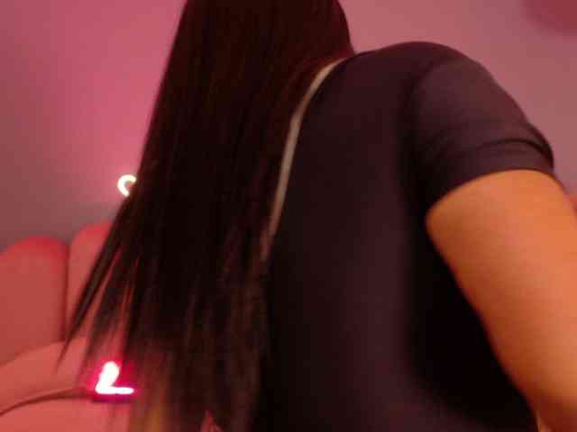 Kendalmiller webcam