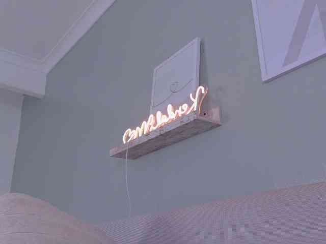 Kendalmiller webcam