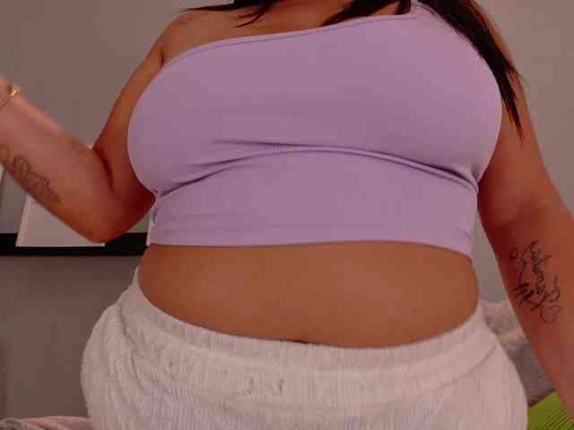 Kendalmiller webcam