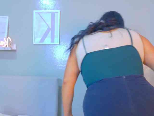 Kendalmiller webcam
