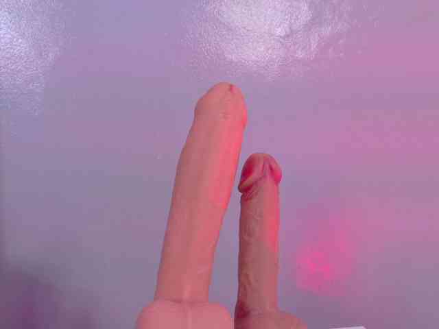 Kendalmiller webcam
