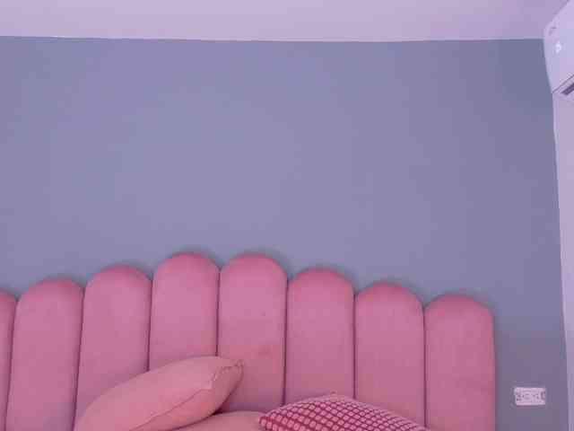 Kendalmiller webcam
