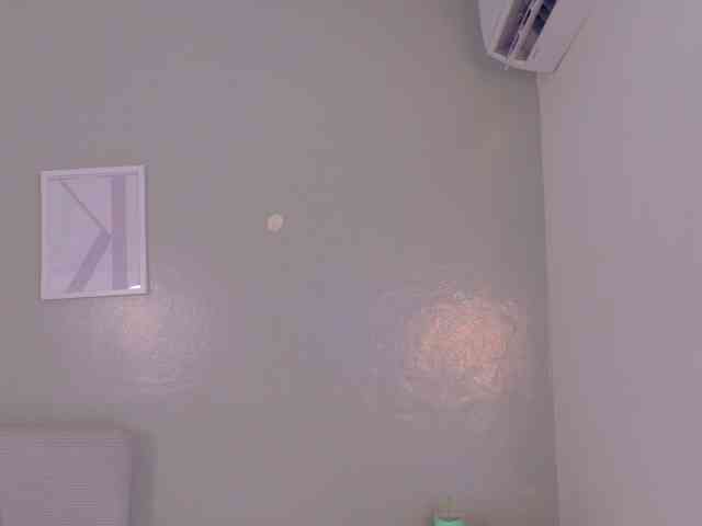 Kendalmiller webcam