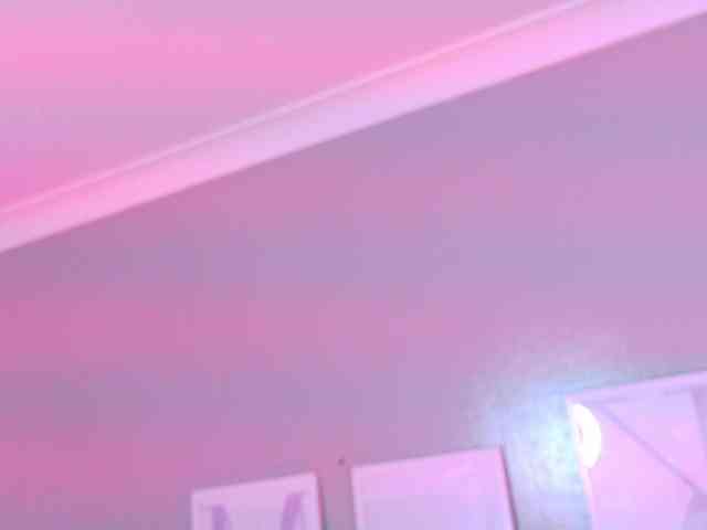 Kendalmiller webcam