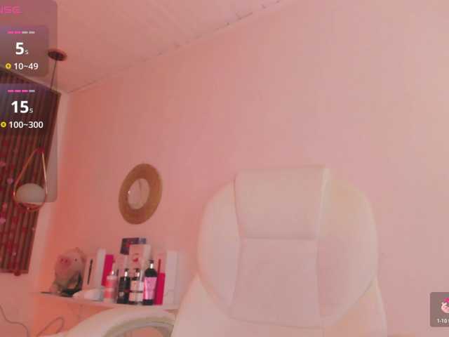 TiffanyWright live cam on BongaCams
