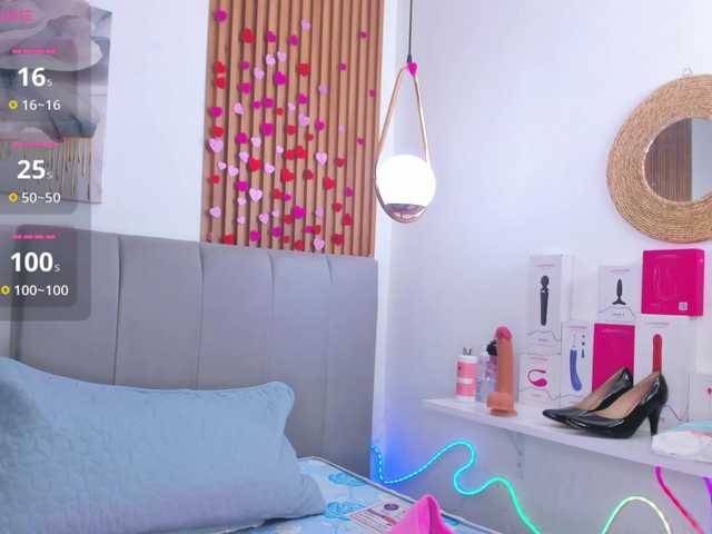 TiffanyWright live cam on BongaCams