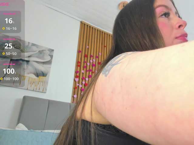 TiffanyWright live cam on BongaCams