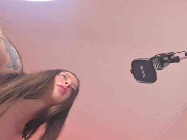 TiffanyWright webcam