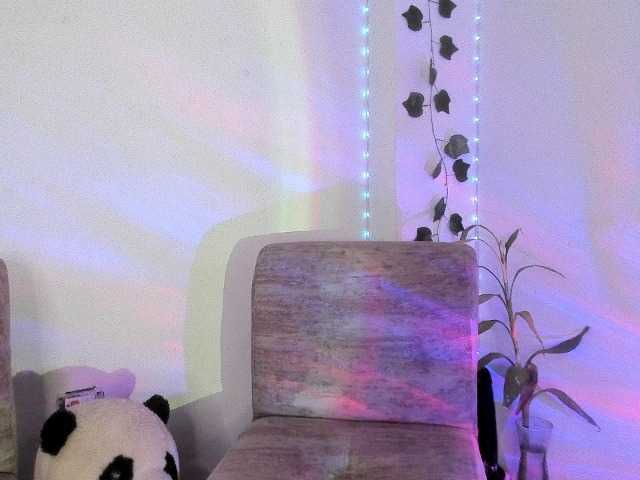 electrajones2 live cam on BongaCams