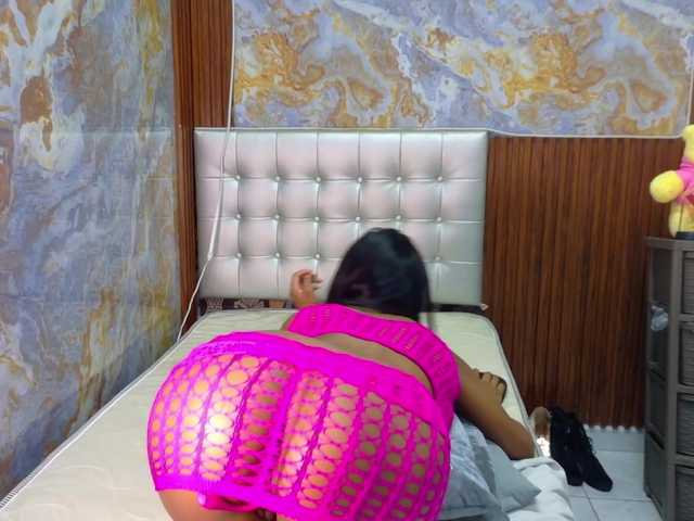 Mady29 live cam on BongaCams