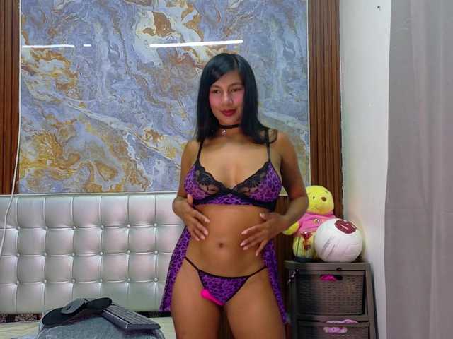 Mady29 live cam on BongaCams