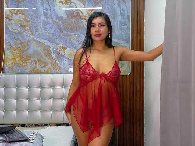 Mady29 live cam on BongaCams