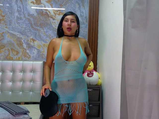 Mady29 live cam on BongaCams