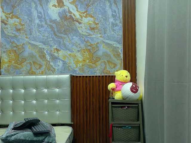Mady29 live cam on BongaCams