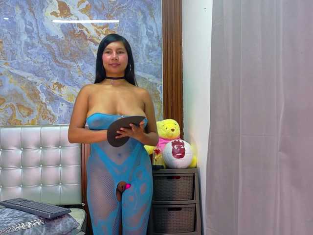 Mady29 live cam on BongaCams
