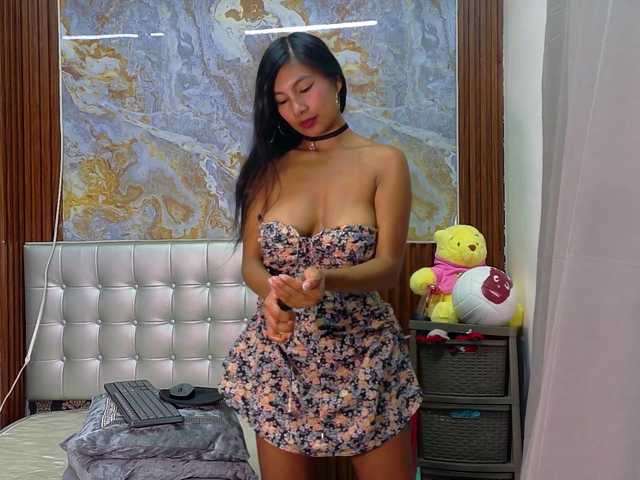 Mady29 live cam on BongaCams