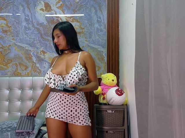 Mady29 live webcam show