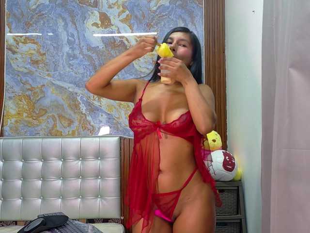 Mady29 live cam on BongaCams