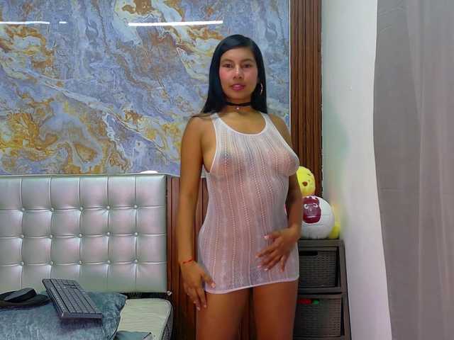 Mady29 live cam on BongaCams