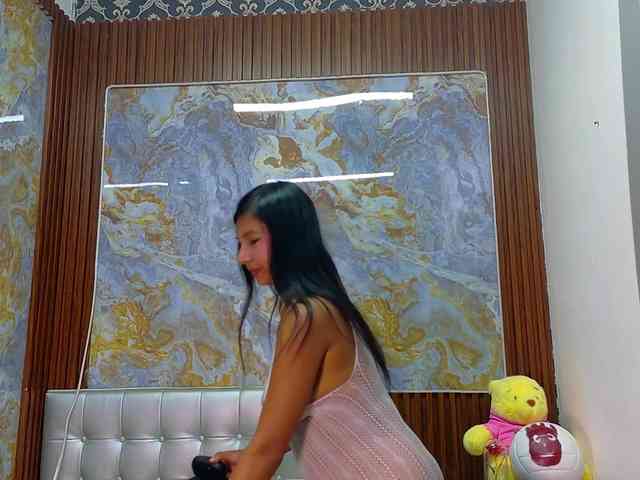 Model: Mady29