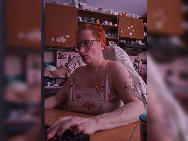 Lintu1 live cam on BongaCams