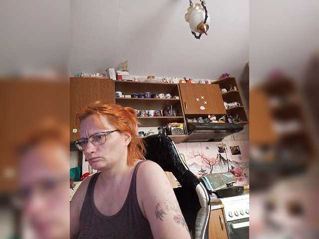 Lintu1 live cam on BongaCams