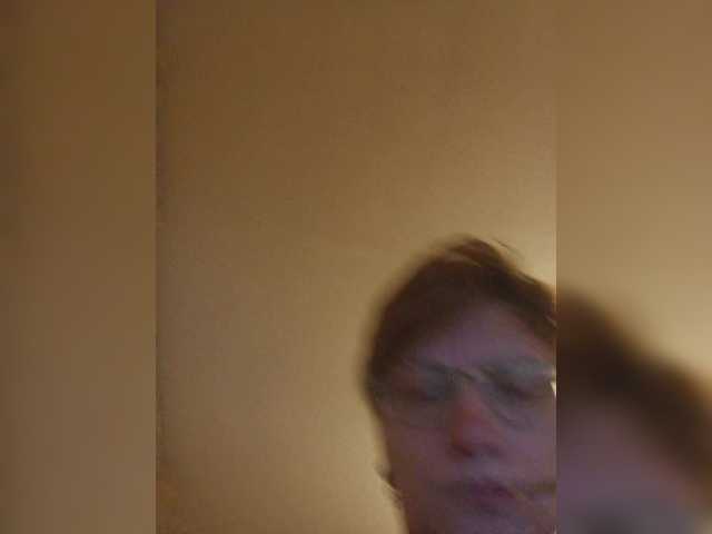 Lintu1 live cam on BongaCams